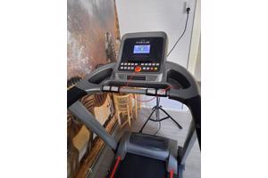 Inklapbare loopband FOCUS FITNESS JET 5 zo goed als nieuw!!