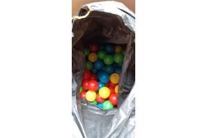 Plastic ballenbak ballen