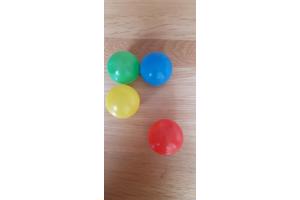 Plastic ballenbak ballen