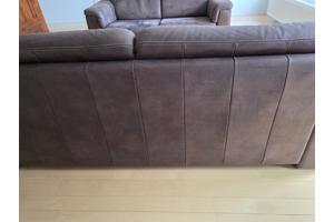 Bank 3 zits, nog heel mooi.