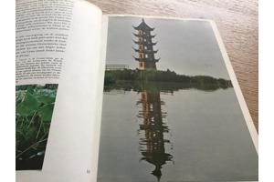 CHINA Boek wat een prachtig,uniek en immens land