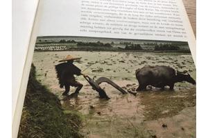 CHINA Boek wat een prachtig,uniek en immens land