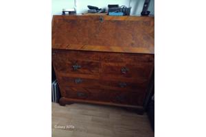 Heel mooi bureau,veel berg ruimte