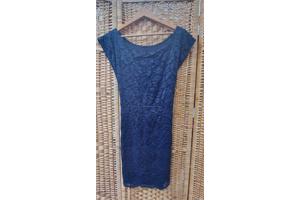 Blauw kanten jurk, maat 40