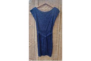 Blauw kanten jurk, maat 40