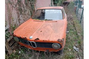 aangeboden; BMW 2002 voor onderdelen.