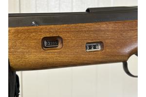 Diana MOD30 4.4mm Kermisbuks