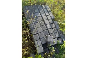 Antraciet Kinkers + Tegels