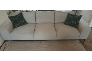 3-zits bank Connolly