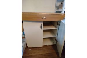 Houten aankleedcommode