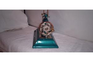 Topper : Casige speelgoednaaimachine (1940&amp;#x27;s) met originele