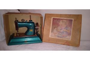 Topper : Casige speelgoednaaimachine (1940&amp;#x27;s) met originele