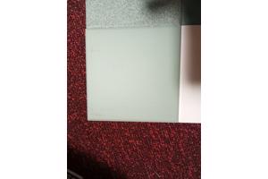 Mooie Portugese tegeltjes in 4 bij-elkaar-passende-kleuren.