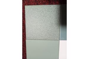 Mooie Portugese tegeltjes in 4 bij-elkaar-passende-kleuren.