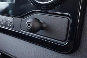 Auto lader montage zonder boren