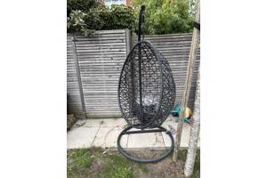 Hangstoel swing zwart