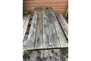 Picknicktafel met inklapbare banken