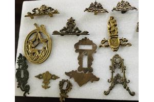 Messing klok ornamenten