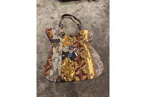 Leuke Nieuwe Batik Tasje