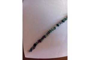 Fluoriet ketting in groen, paars en transparant kleur 60 cm