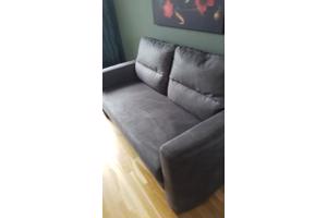 Gratis af te halen zo goed als nieuw 2 zitsbankie