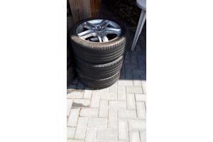 3 velgen te koop maat 225/45 afkomstig van Seat altea
