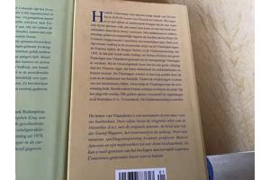 4 PRACHTIGE BOEKEN van Romans, Avontuur ,thrillers,enz