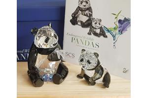 Swarovski Panda Moeder en Baby doos, omdoos en certificaat