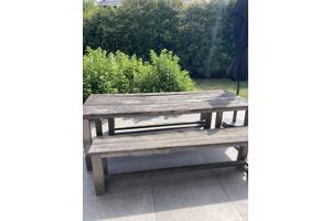 Steigerhouten picknicktafel en bank
