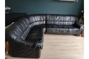 Gratis leren hoekbank - met gebruikssporen