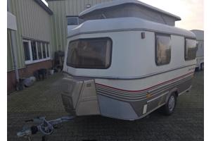 ERIBA TRITON 400 1990 Vast Bed Treinzit