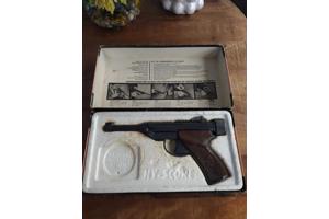 Hy-Score Model 800 in box mint conditie