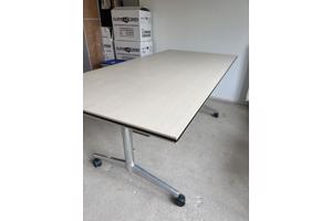 Tafel/bureau 180 x 90 x 72