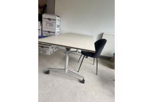 Tafel/bureau 180 x 90 x 72