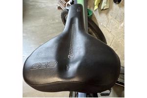 SQlab ergonomische verende fietszadel.