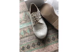 3 paar in doos nieuwe mooie klassieke veter merk schoenen