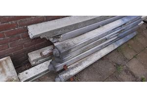 Betonpalen tuinpalen schuttingpalen