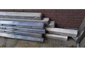 Betonpalen tuinpalen schuttingpalen