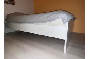 Gratis bed 140x200 - zaterdagochtend ophalen!