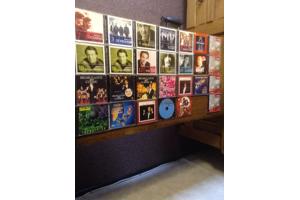 Cd&#x27;s muziek v. bekende zangers i.h.nederlands ,eng.,fr.TOP