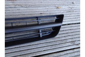 Ventilatiegrille in bumper Ford Focus