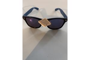 Zonnebril peuter kleuter kind  blauw montuur cat 3