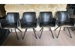 8 eetkamer stoelen - waarvan 4 kuipstoelen