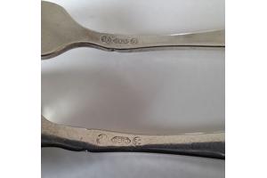 Oude Gero 90 verzilverde geboortebeker met bestek.