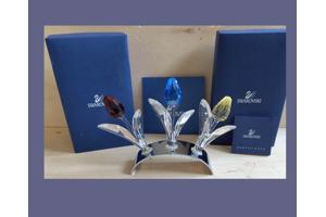 Swarovski grote rode  en gele en blauwe tulp  en staander