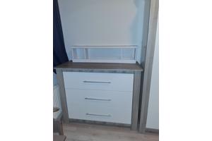 Ladenkast of commode