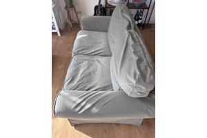2 heerlijke IKEA banken en 1 stoel