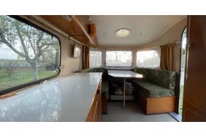 Gedoneerde caravan uit 1967