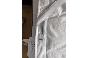 GRATIS 2-persoons Ikea bed (160x200 cm)