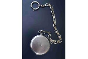 Zilveren ZentRa zakhorloge, met ketting niet werkend